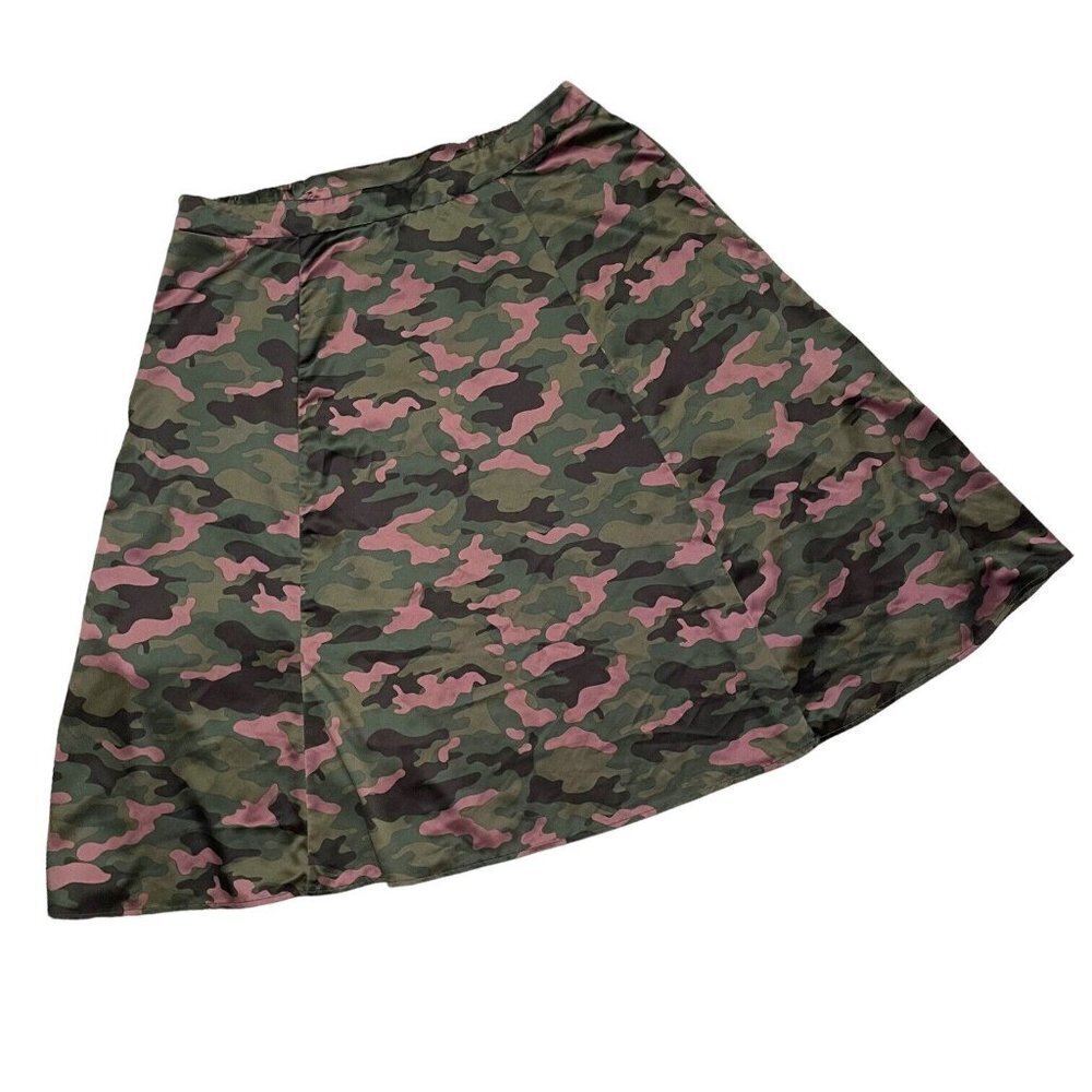 🍀 Torrid Green Purple Midi Length Camouflage Pull on A Line Skirt Size 2 | US 2X
